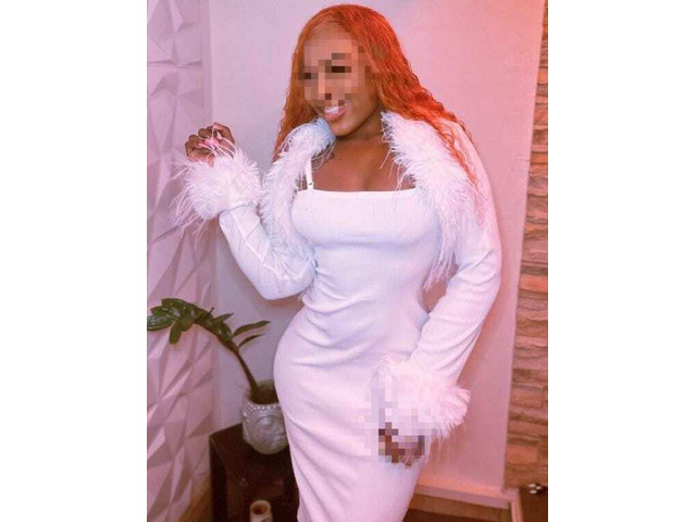 RICA MAMADORA DE POLLAS