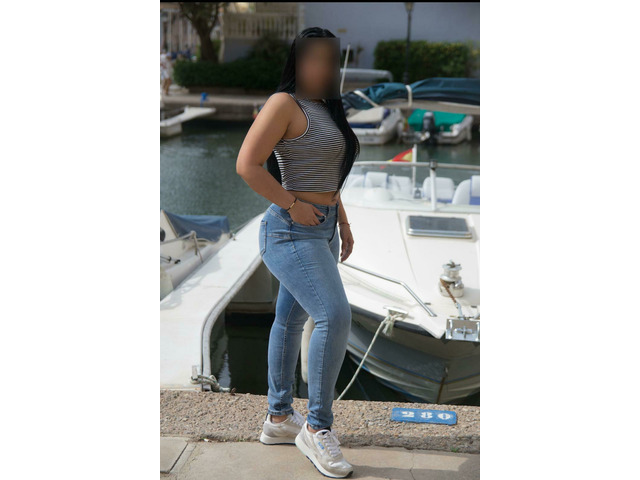 PARTICULAR CON UNA BOQUITA SUAVECITA