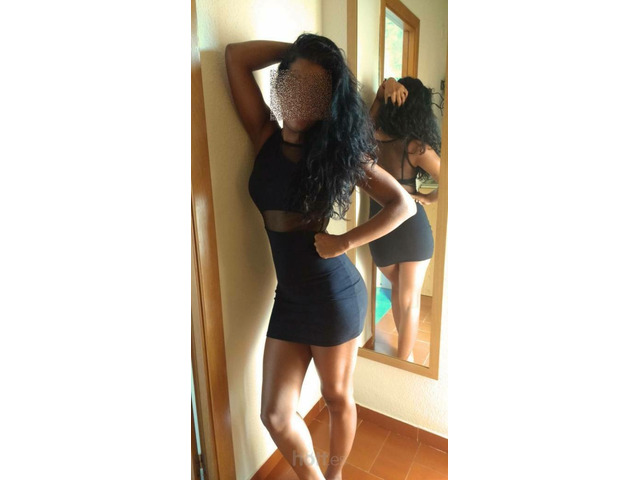 M* chica de personalidad extrovertida