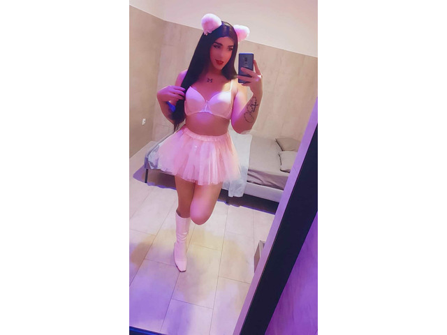 VEN Y SACAME MI LECHE ESPECITA