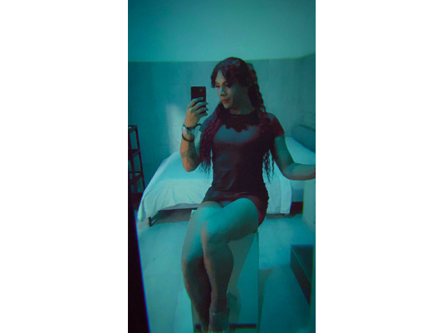 TRAVIESA Y MAMADORA EXPERTA