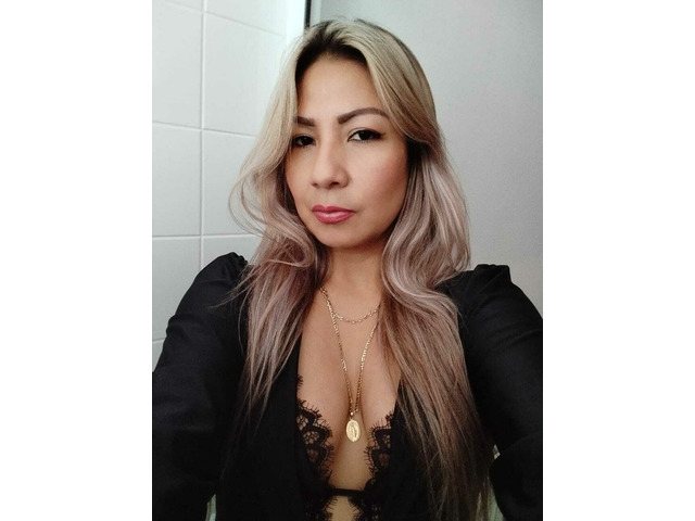 MADURITA EN BUSCA DE PLACER. .