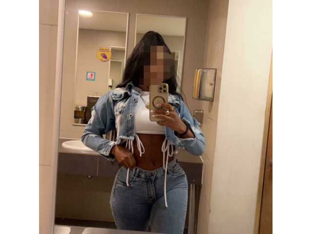 MORENA COLOMBIANA POR ALZIRA