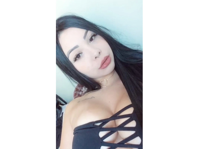 Kelly Niñita extrovertida