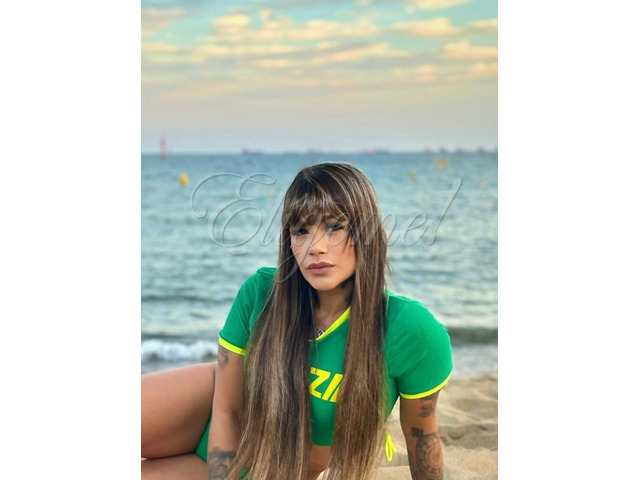 NOEMÍ SEXY BRASILERA
