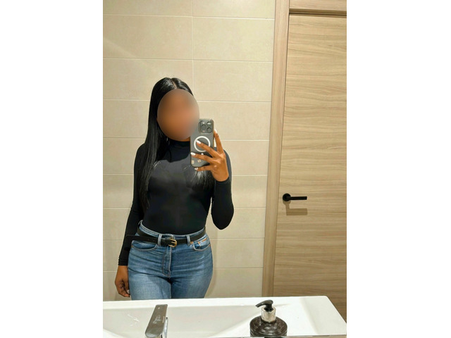 CHICA, CALIENTE Y CARIÑOSA EN JAVEA