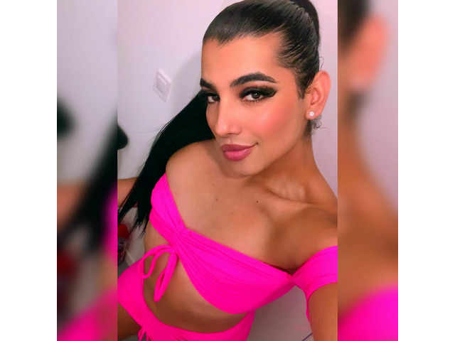 DAME DURO Y SALAVAJE POR EL CULO