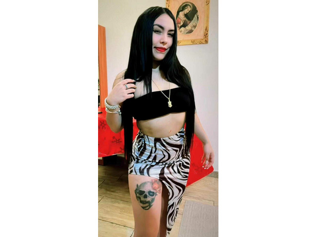 CACHONDITA HERMOSA CON MUCHAS GANAS DE MARCHA