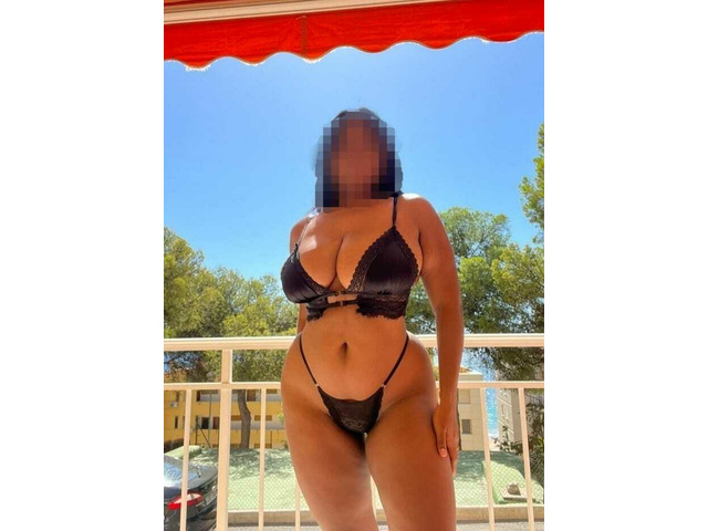 SOY JOHANA MUY CACHONDA Y CARIÑOSA…