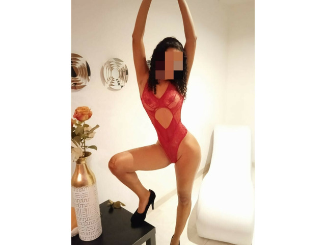 CHICA INDEPENDIENTE ECONOMICA POR VALENCIA