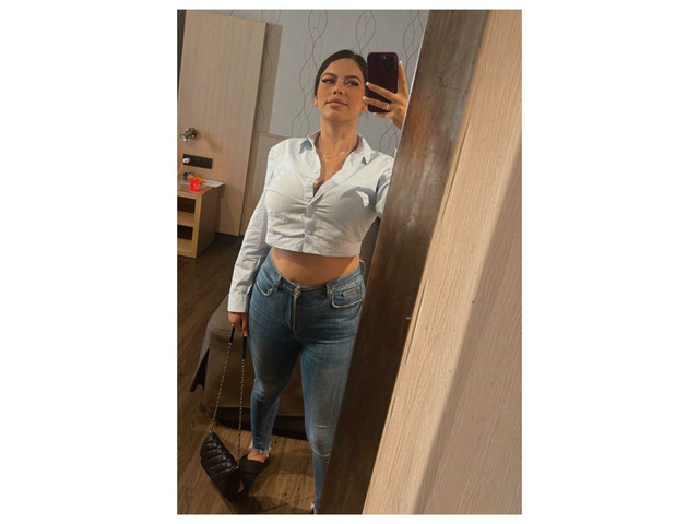 SENSUAL Y ENCANTADORA JOVENCITA