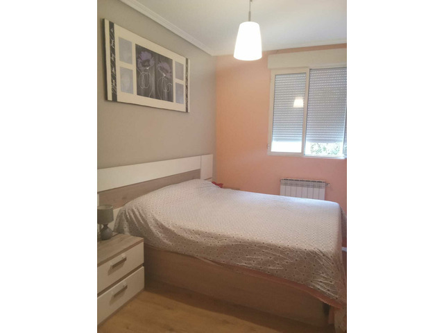 Se busca chica para habitación en Burgos