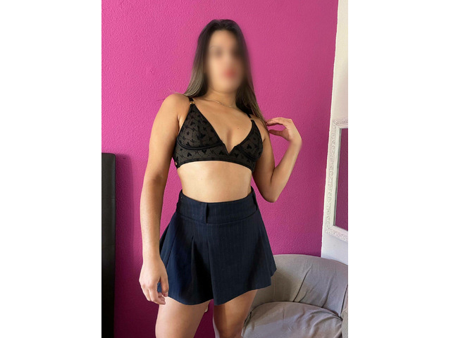 LUJAN PRECIOSA MASAJISTA JUGUETONA