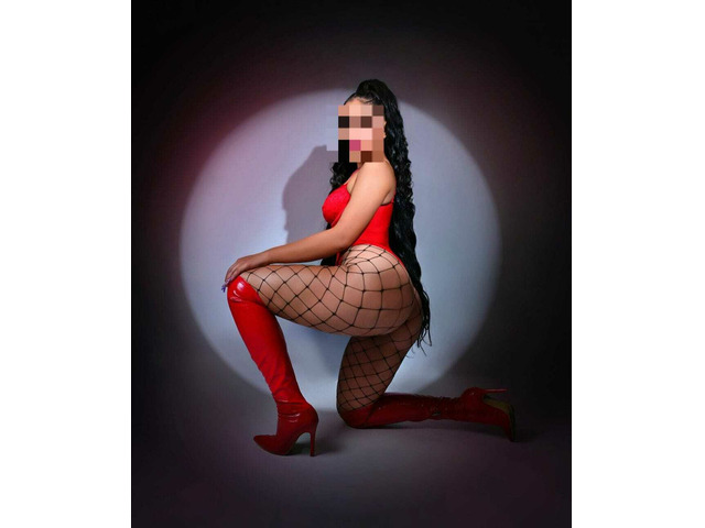REINA DEL PLACER CON GANAS DE DISFRUTAR