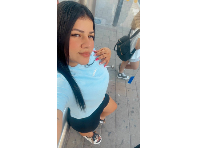 VICTORIA SEXY Y DIVERTIDA