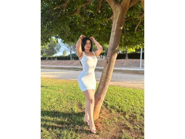 LINDA MUJER NATURAL