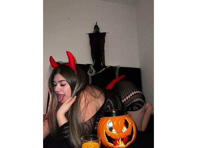CHICA NUEVA EN GANDIA CON GANAS DE VERTE