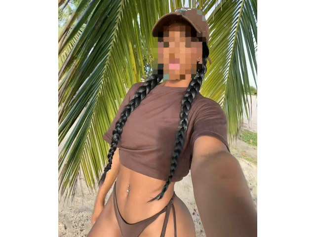 DULCE CHICA LATINA /SALIDAS