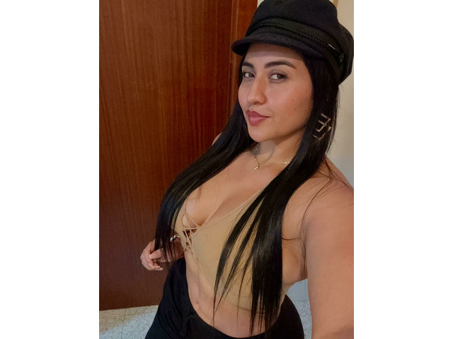 ¡SIN INHIBICIONES Y MULTIORGASMICA!
