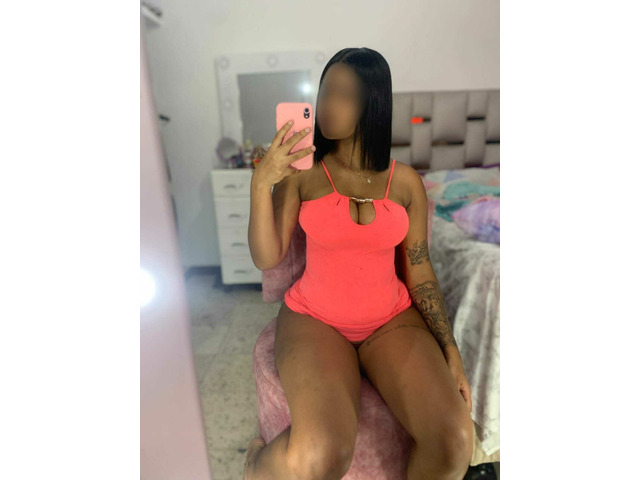 EXPERTA EN LA CAMA Y EN MAMADAS// HORA X 90€