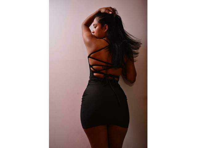 SEDUCTORA CON GANAS DE DAR CARIÑO. . .