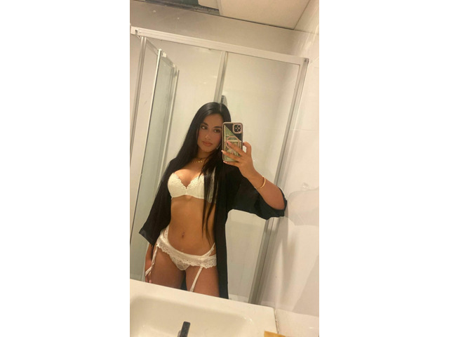MUÑEQUITA AVENTURERA Y MUY CALIENTE