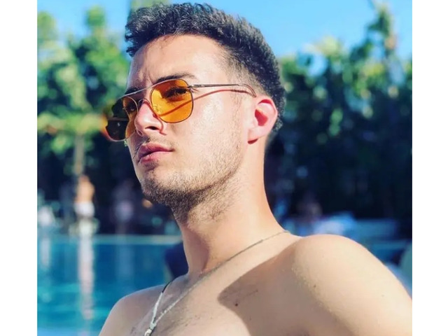 Chico joven
