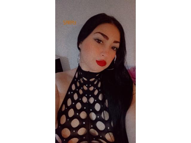 SARA, HERMOSA ENTREGADA, SALIDAS