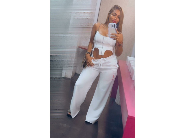 CARIÑOSA JOVENCITA . . . 24 HR