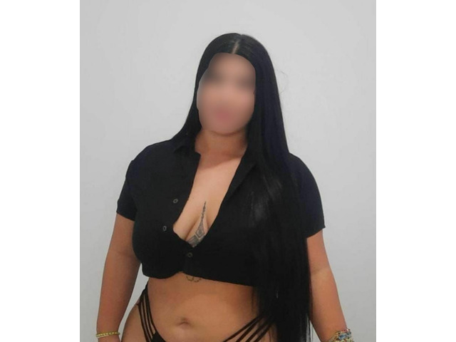 HERMOSA LATINA ATREVIDA / SALIDAS