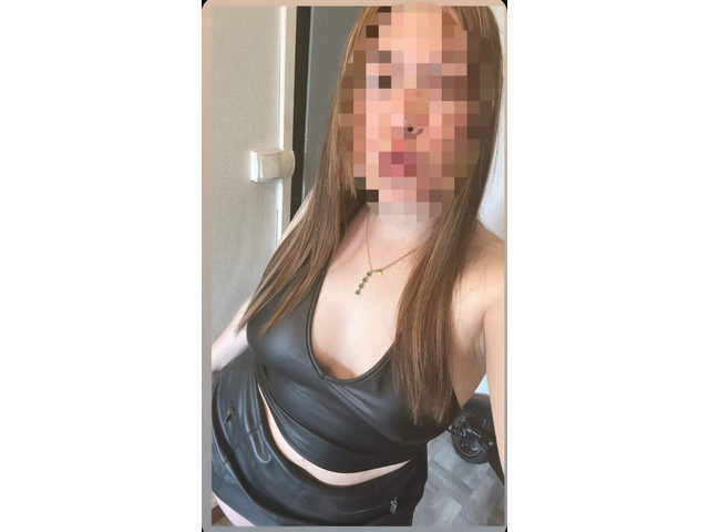 FASCINANTE RUBIA PARA TI