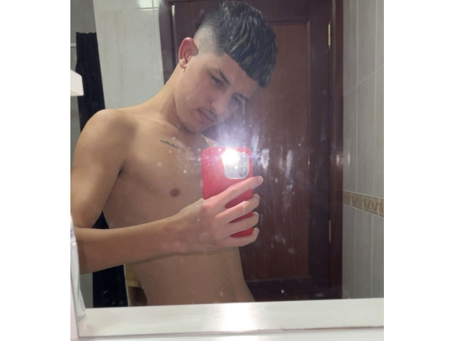 Scort masculino joven