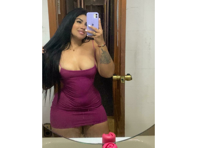 Sofia una morenaza culona fiestera