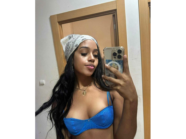 Trans mulata con rico culo y buena polla
