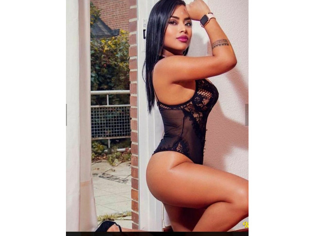DOMINANTE  ARDIENTE & CONSENTIDA