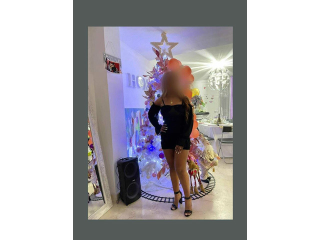 JOVEN HERMOSA MORBOSA DISPUESTA