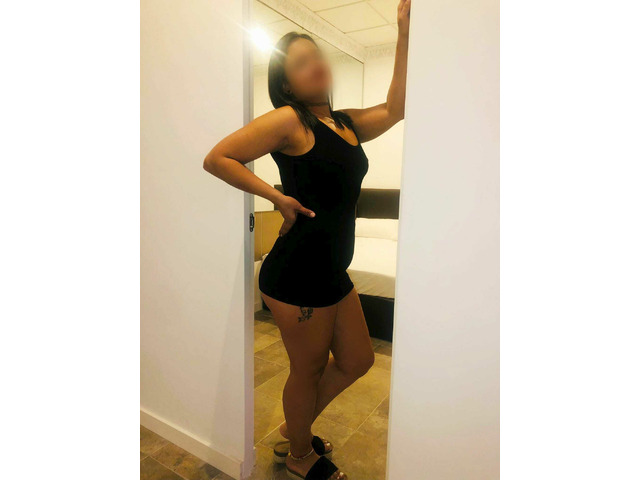 RENATA UNA DIABLA CON GANAS DE SEXO. . . .