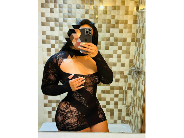 Sofia una morena candente fiestera