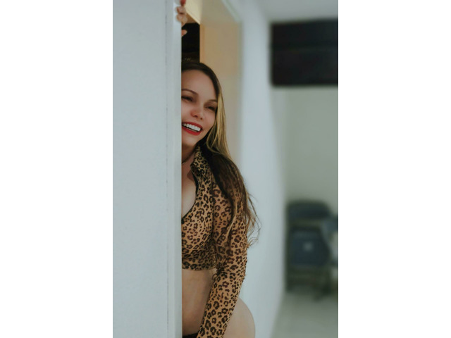 RUBIA SEDUCTORA NOVEDAD TORREVIEJA SALIDAS