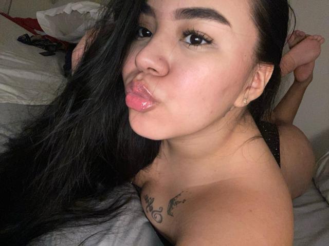 CHIQUILLA MUY TRAVIESA CARIÑO🫦