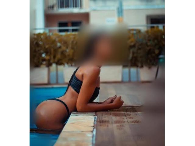 HERMOSA Y CARIÑOSA / SALIDAS