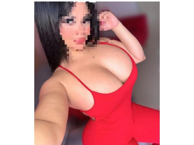 TE APETECE QUITARME LAS BRAGUITAS?