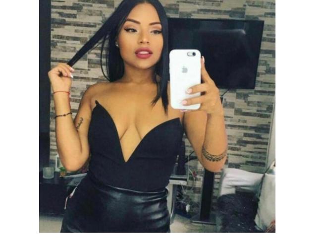 VALENTINA, HOT HOT LATINA