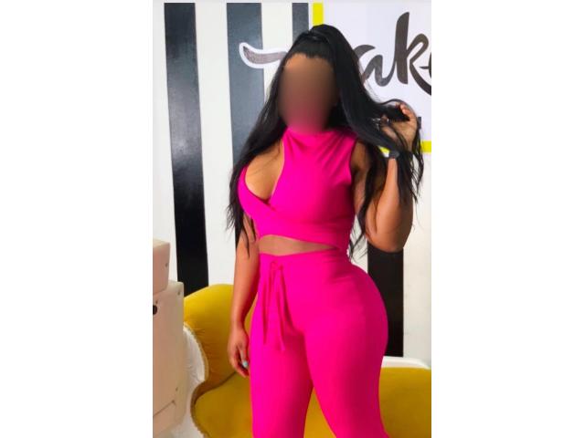 CARIÑOSA Y MUY SEXY. . . SALIDAS