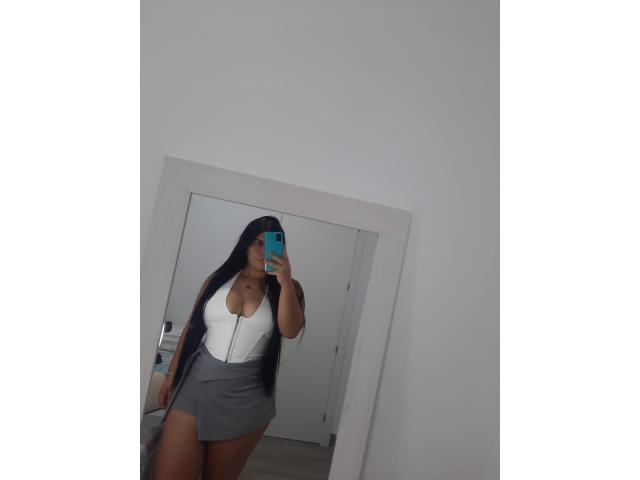 FIESTERA Y GUAPA. . . SALIDAS