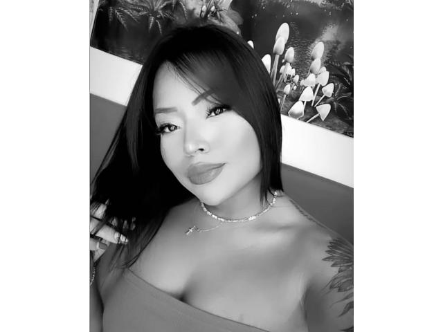 JOVENCITA CALIENTE ATREVIDA Y FOGOSA