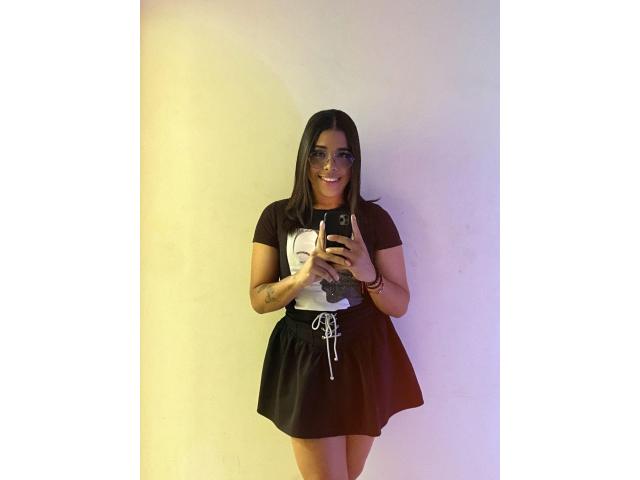 SOFIA TRANS DULCE Y SENSUAL /SALIDAS