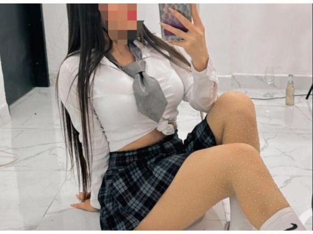 COLEGIALA EN CELO. . . . . SALIDAS 
