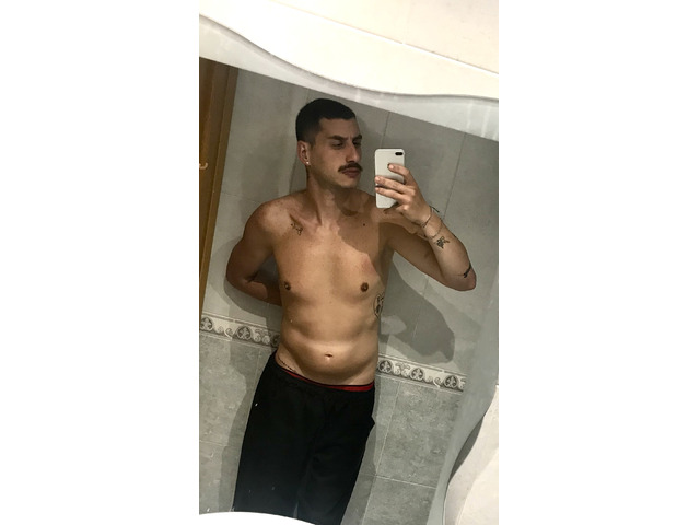 Hola me llamo Enzo y soy napoletano italy