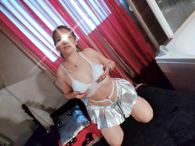 EVA MADURTIA PERUANA CARIÑOSA